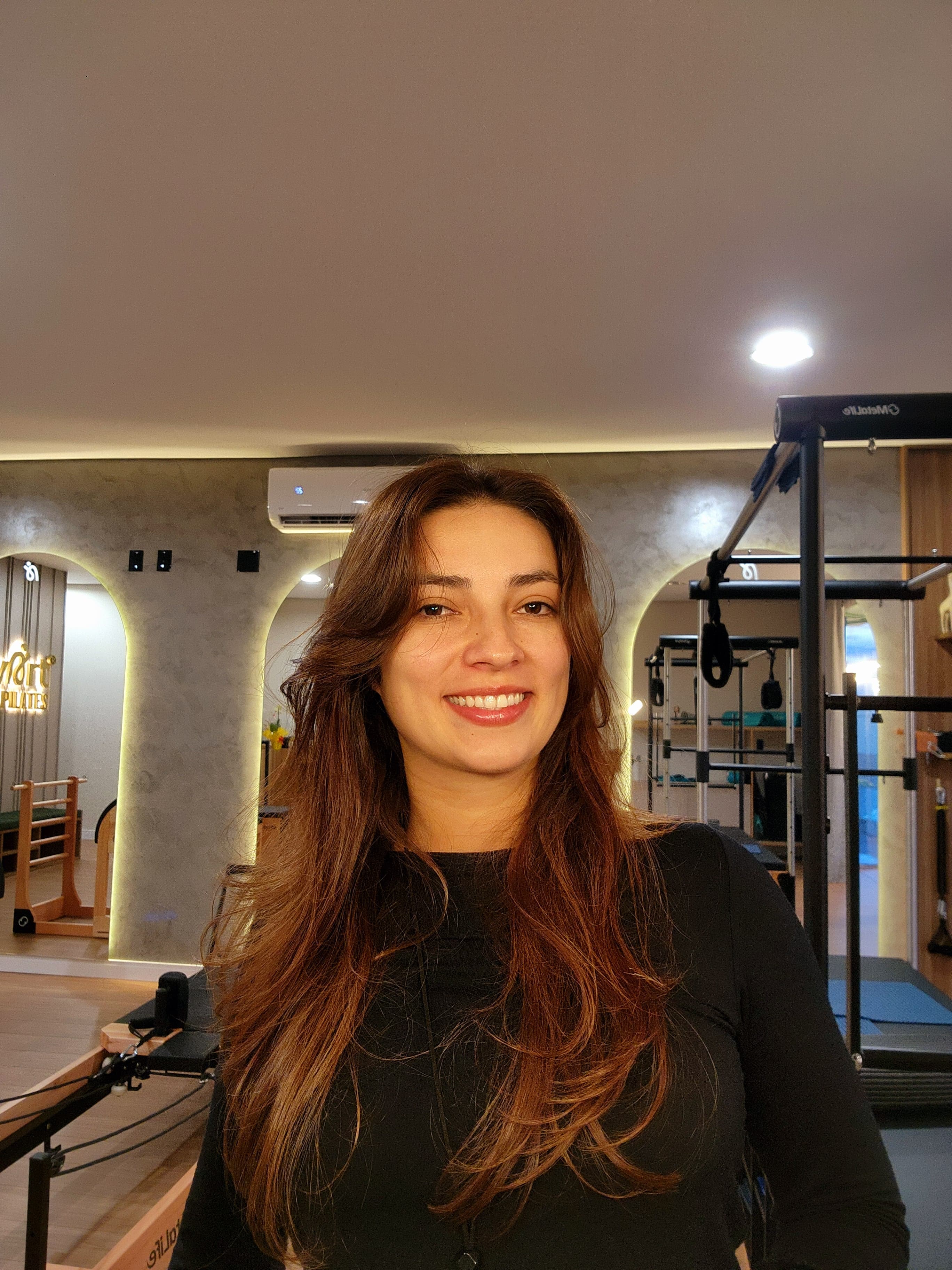 Priscila Savoia - Fisioterapeuta e Instrutora de Pilates